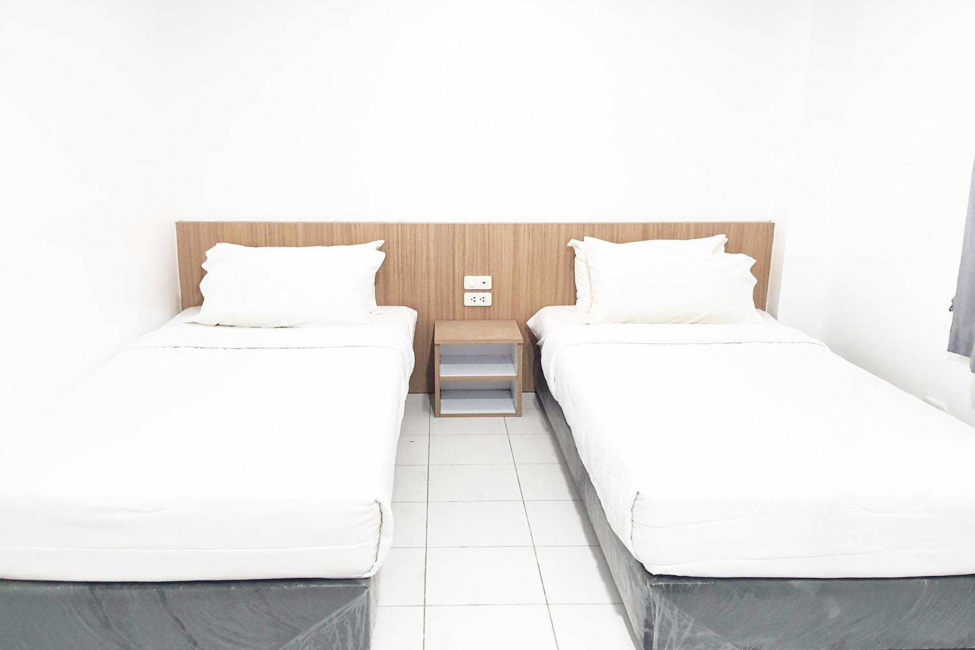Patong Bay Inn Exteriör bild